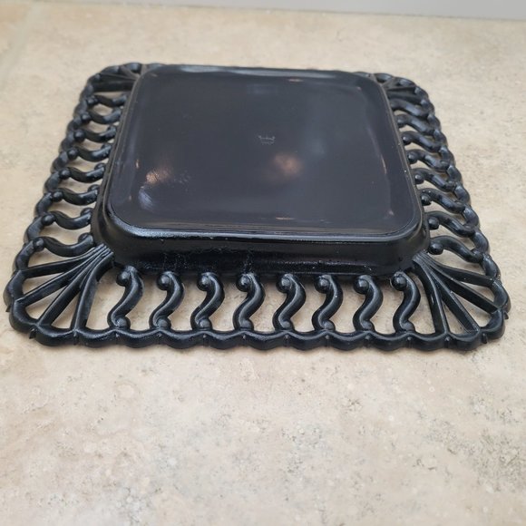 Westmoreland Black Amethyst Glass Square Plate - Picture 5 of 12